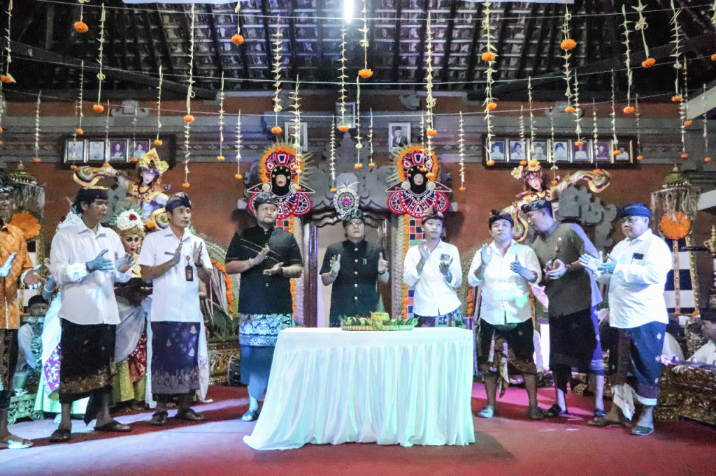 Bupati Badung Hadiri HUT ke-37 ST Satya Bhakti Wiratama, Banjar Jero Kuta Jimbaran